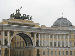 Здание главного штаба арка фото